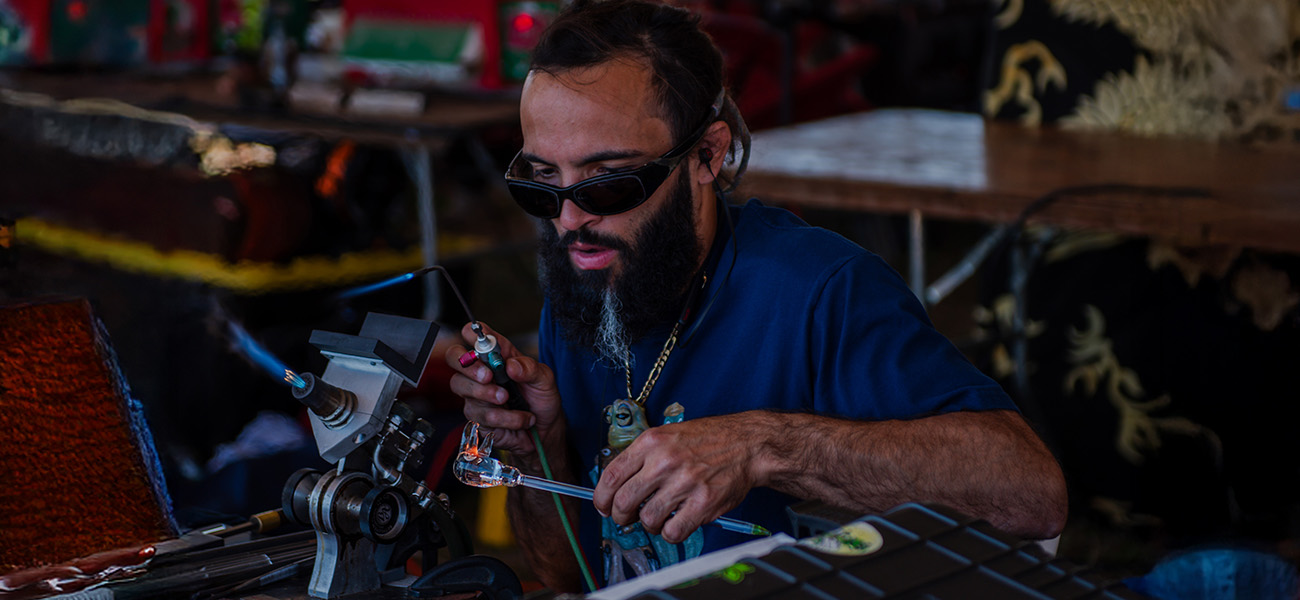 glassblowing carusel copy 4